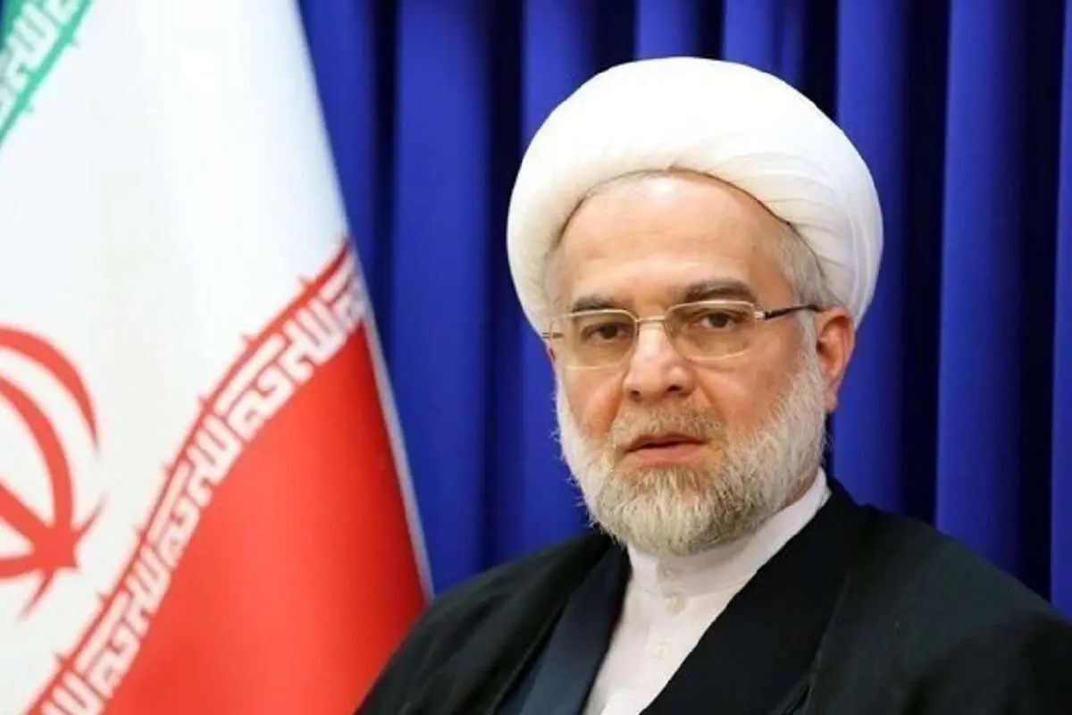 امام جمعه کردستان: باید تنوع حجاب را بپذیریم