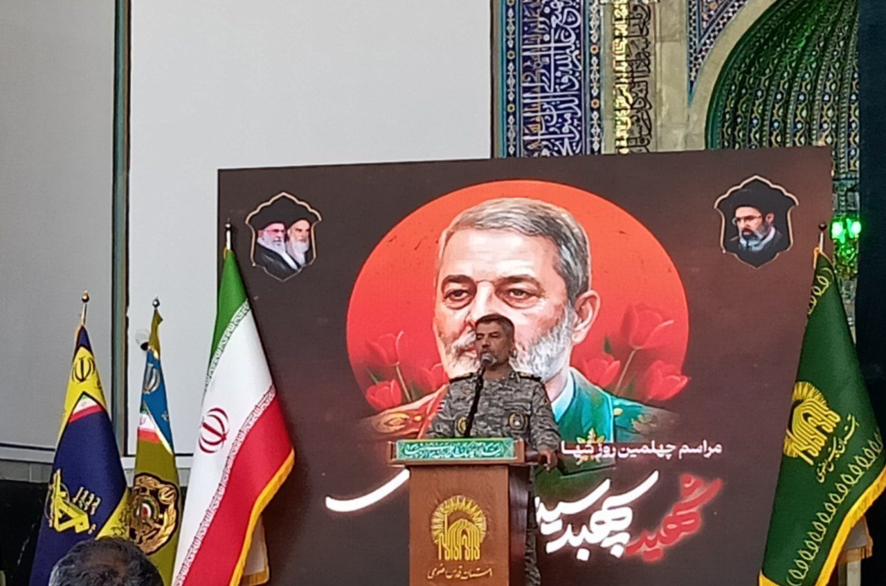 سخنگوی ارتش: دیگر اجازه نمیدهیم تسلیحات آمریکایی وارد پایگاههای منطقه شود سخنگوی ارتش: دیگر اجازه نمیدهیم تسلیحات آمریکایی وارد پایگاههای منطقه شود