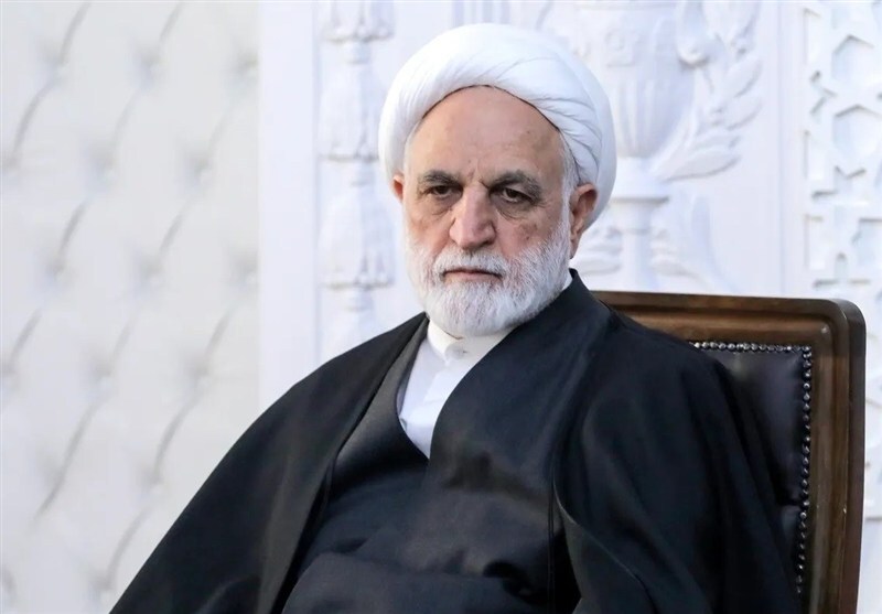 اژه‌ای: دشمن امیدوار است آنچه  را در «میدان» و «دیپلماسی» به دست نیاورده ، با دوقطبی‌سازی در «خیابان» به چنگ آورد