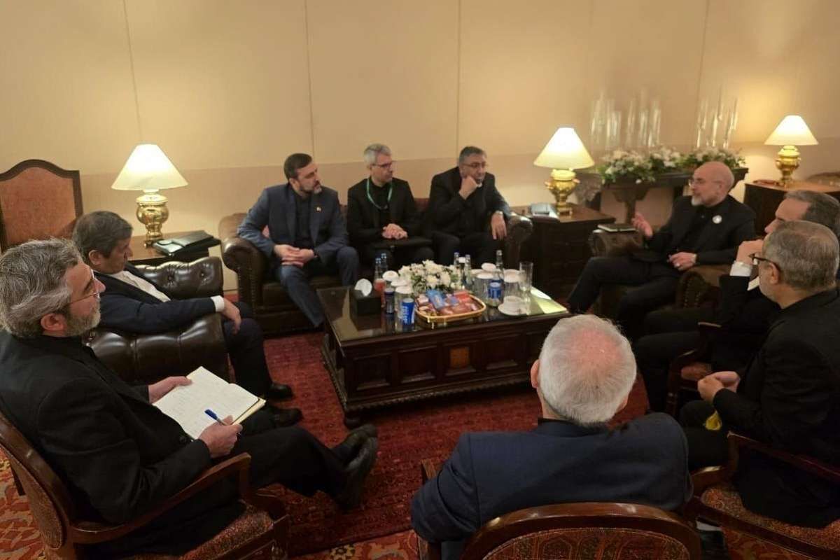المیادین: مذاکرات مستقیم ایران و آمریکا به طور نامحدود به حالت تعلیق در آمده المیادین: مذاکرات مستقیم ایران و آمریکا به طور نامحدود به حالت تعلیق در آمده