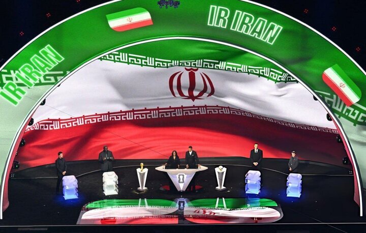 آمریکاییها پرچم ایتالیا را جایگزین پرچم ایران کردند! آمریکاییها پرچم ایتالیا را جایگزین پرچم ایران کردند!