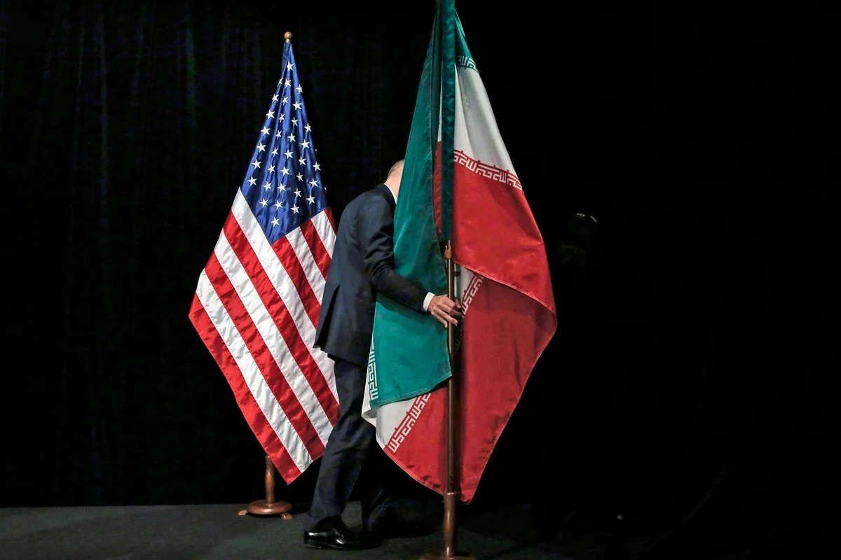 ادعای اکسیوس: مقامات آمریکایی گفتهاند نگرانیم که آمریکا به بنبست «نه جنگ، نه توافق» با ایران کشیده شود ادعای اکسیوس: مقامات آمریکایی گفتهاند نگرانیم که آمریکا به بنبست «نه جنگ، نه توافق» با ایران کشیده شود