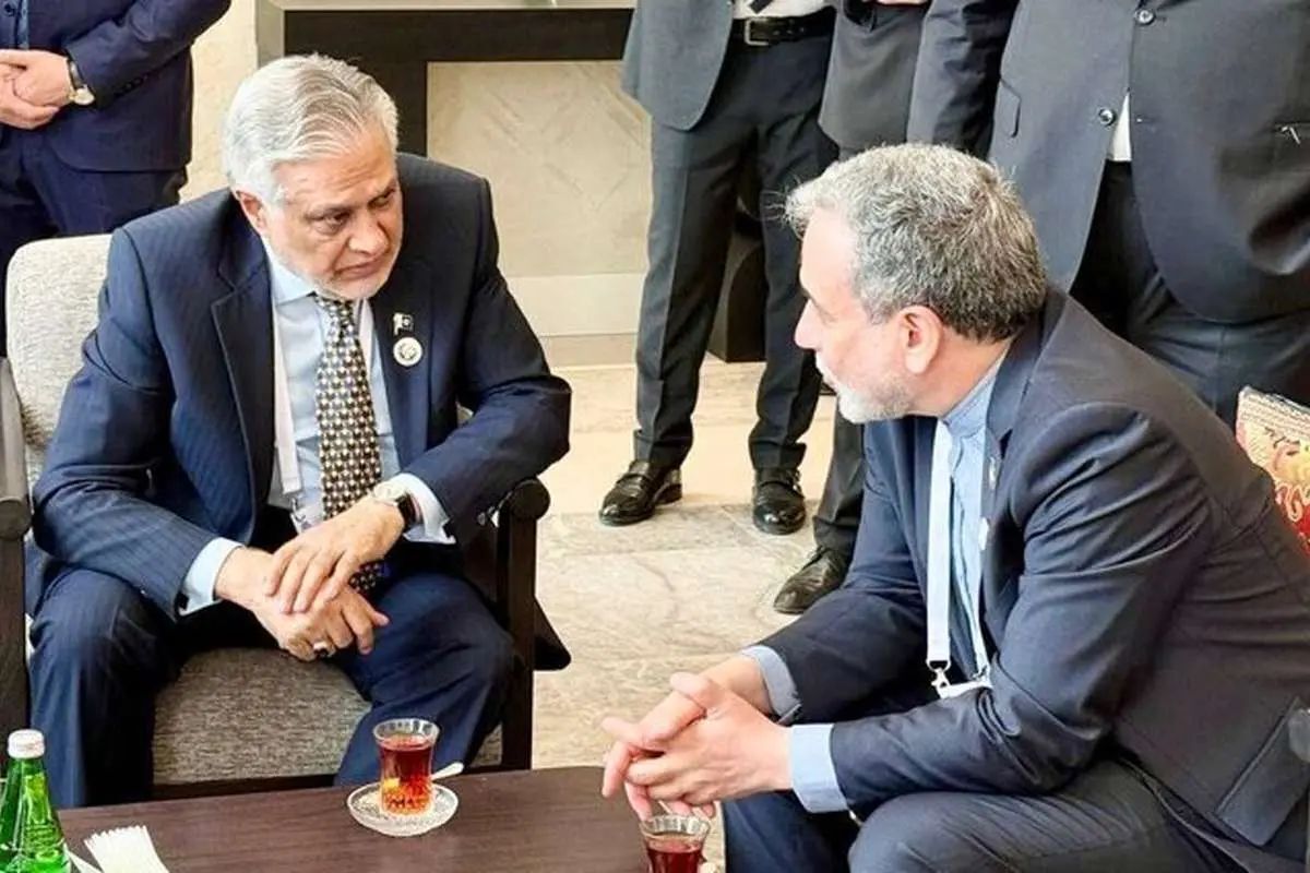 ادعای اسکای نیوز عربی به نقل از منابع: پاکستان توانسته گره پرونده هستهای ایران را در مذاکرات، باز کند ادعای اسکای نیوز عربی به نقل از منابع: پاکستان توانسته گره پرونده هستهای ایران را در مذاکرات، باز کند