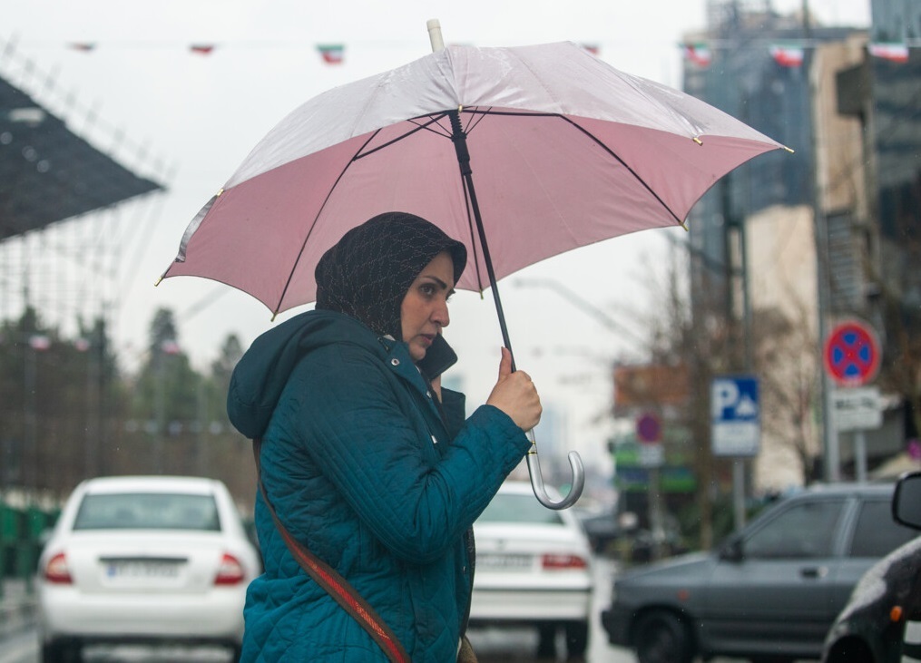 سامانه بارشی طی جمعه وارد کشور می‌شود