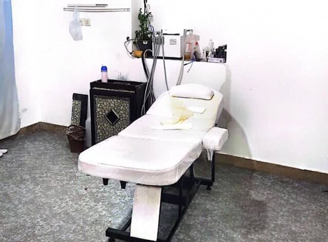 دندانپزشک قلابی در مرودشت به دام افتاد دندانپزشک قلابی در مرودشت به دام افتاد