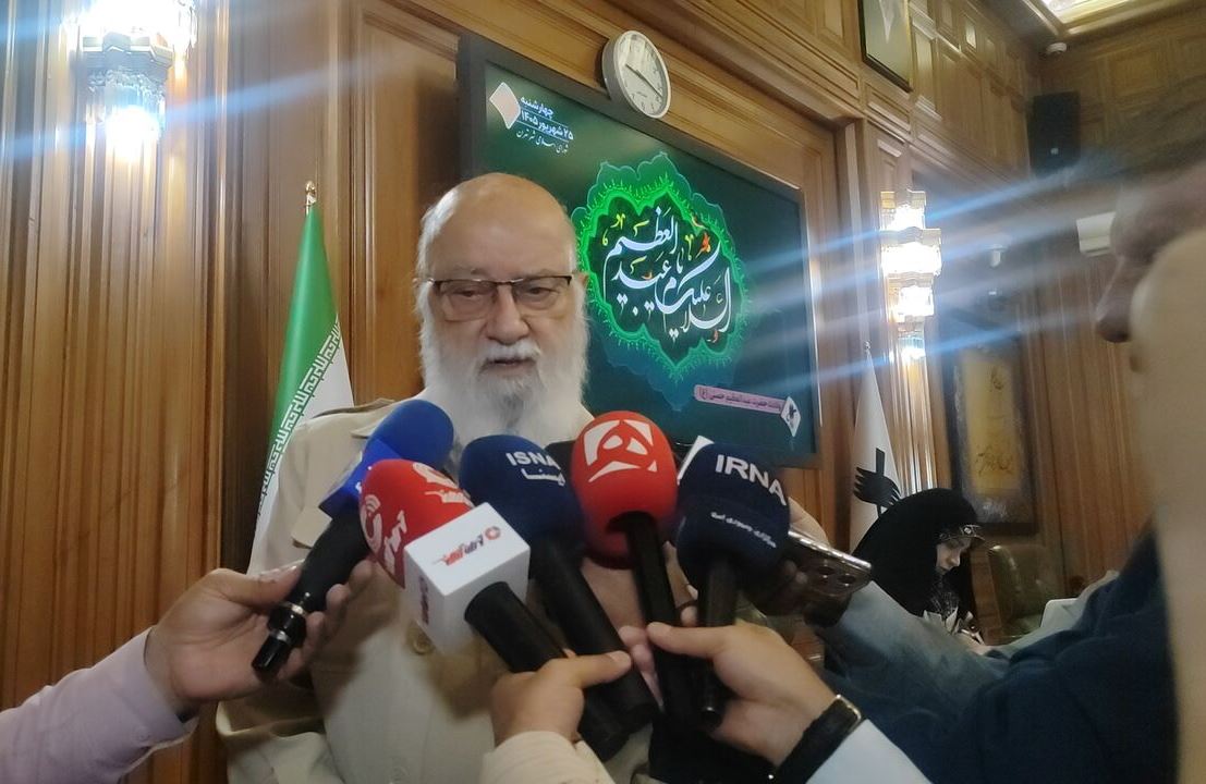 چمران: شهرداری باید درباره ۳۰ تا ۴۰ تخلف ساختوساز در تهران پاسخگو باشد چمران: شهرداری باید درباره ۳۰ تا ۴۰ تخلف ساختوساز در تهران پاسخگو باشد