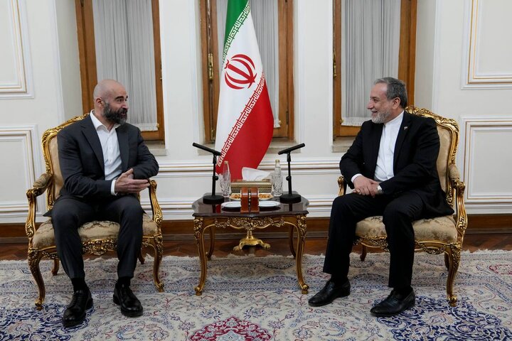 جزئیات دیدار رئیس اتحادیه میهنی کردستان عراق با عراقچی جزئیات دیدار رئیس اتحادیه میهنی کردستان عراق با عراقچی
