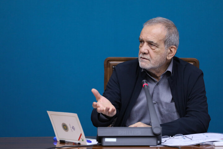 پزشکیان: همه دستگاهها در زمینه اصلاح الگوی مصرف انرژی مسئول هستند پزشکیان: همه دستگاهها در زمینه اصلاح الگوی مصرف انرژی مسئول هستند