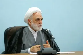 اژه ای: اگر در اقتصاد غنی‌تر بودیم، مسلماً در میدان جنگ و در خیابان، قوی‌تر ظاهر می‌شدیم