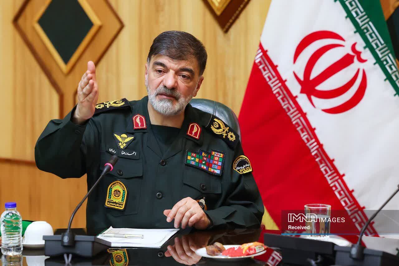 سردار رادان: شرایط ما جنگی است | با وطن‌فروشان شوخی نداشته و نداریم