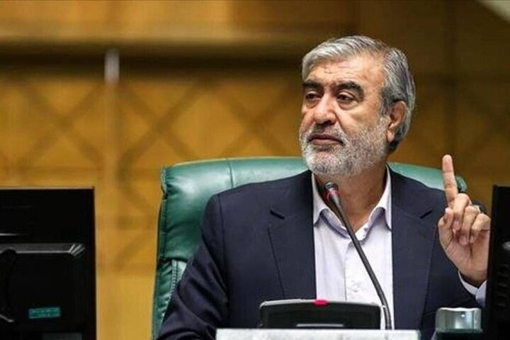 رئیس کمیسیون امنیت ملی مجلس: اوکراین به زودی میفهمد که جمهوری اسلامی ایران بدهکار کسی نمیماند رئیس کمیسیون امنیت ملی مجلس: اوکراین به زودی میفهمد که جمهوری اسلامی ایران بدهکار کسی نمیماند