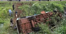 واژگونی مرگبار اتوبوس گردشگری در غرب مکزیک