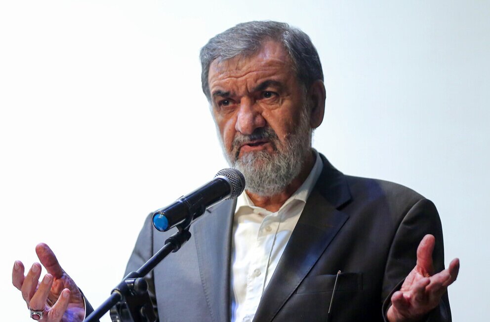 محسن رضایی: نه در مذاکره و نه در روند آتشبس اجازه زیادهخواهی به آمریکا را نخواهیم داد | پاسخ هر شلیک و تجاوزی، رگبار موشک و پهپاد است محسن رضایی: نه در مذاکره و نه در روند آتشبس اجازه زیادهخواهی به آمریکا را نخواهیم داد | پاسخ هر شلیک و تجاوزی، رگبار موشک و پهپاد است