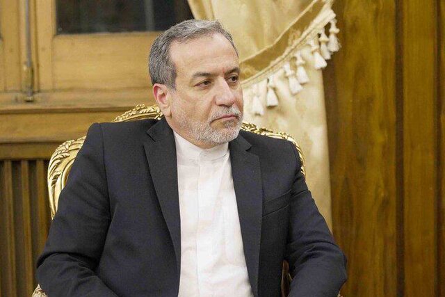 عراقچی: آنچه از رهبر شهید برجای مانده، صرفاً خاطرهای در تاریخ نیست، بلکه نقشه راهی زنده برای آینده است عراقچی: آنچه از رهبر شهید برجای مانده، صرفاً خاطرهای در تاریخ نیست، بلکه نقشه راهی زنده برای آینده است
