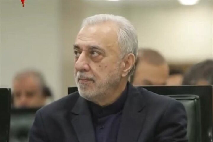 پزشکیان مهرداد اخلاقی کتابچی  را به عنوان وزیر دفاع منصوب کرد