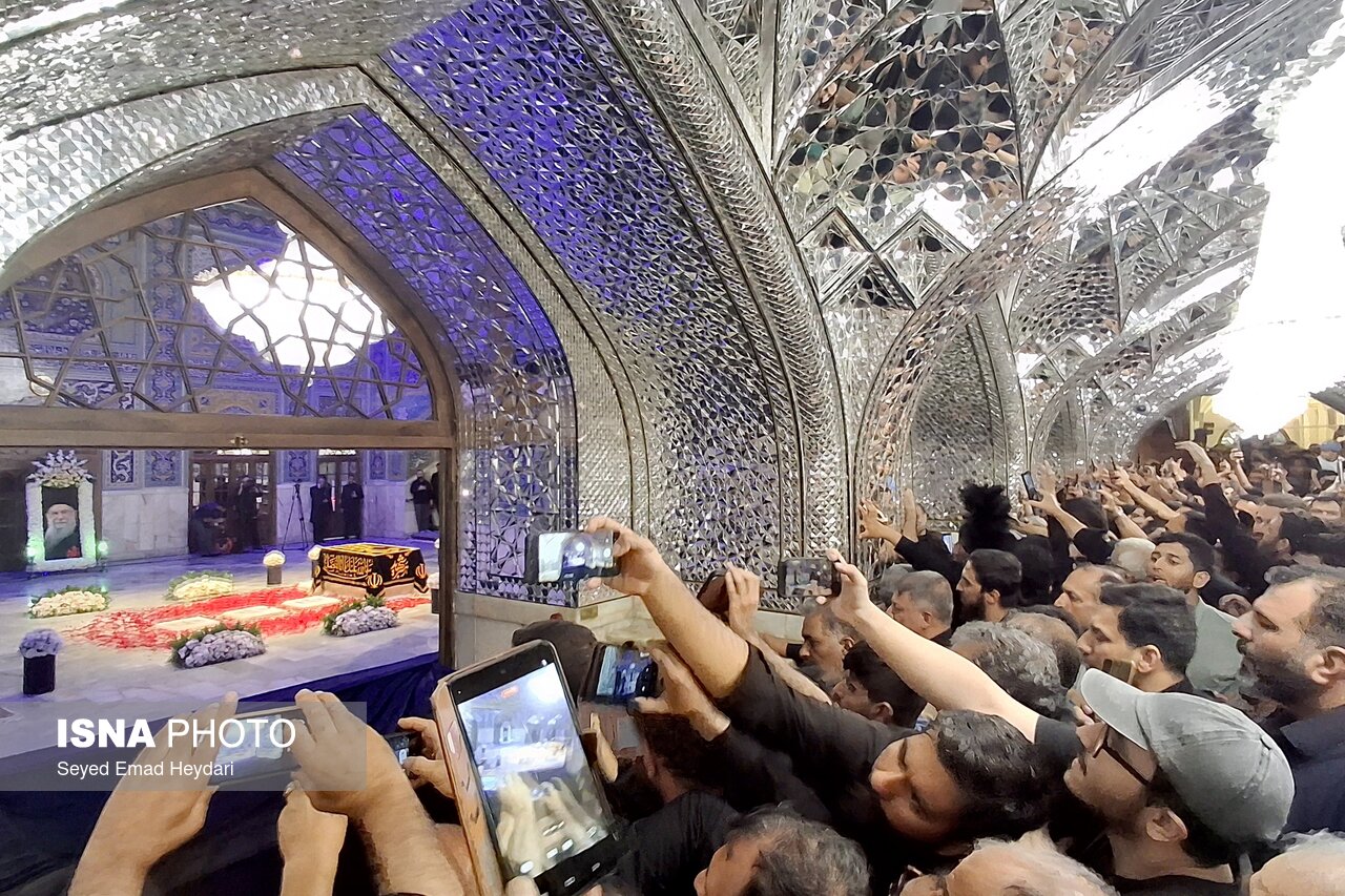 رواق دارالذکر؛ محل تدفین رهبر شهید انقلاب