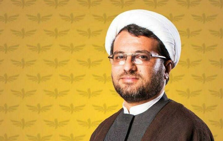     تماس معاون اجرایی رئیس‌جمهوری با اسماعیل آذری‌نژاد؛ روحانی قصه‌گو