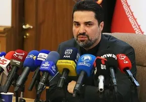 رئیس سازمان هواپیمایی کشور: در حوزه هوایی با واژه تحریم غریبه نیستیم؛ اما پروازها علی‌رغم همه تحریم‌ها و تهدیدها همچنان ادامه دارد | ازسرگیری پروازهای ایران به عمان و آذربایجان در دست پیگیری است