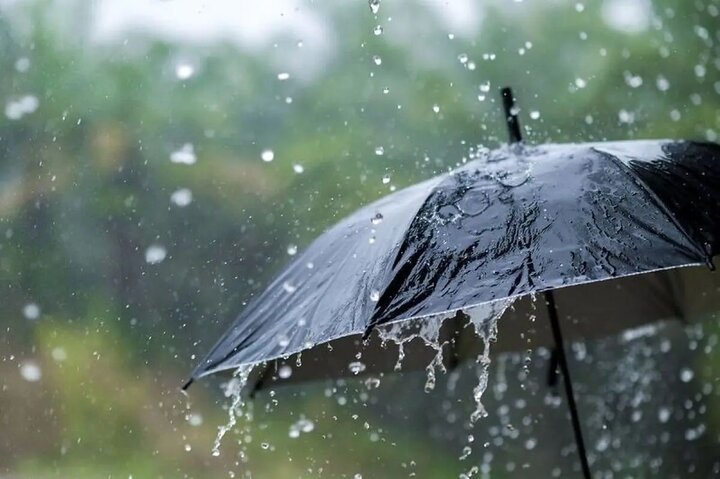 بارندگی و رعد و برق در ۱۳ استان کشور