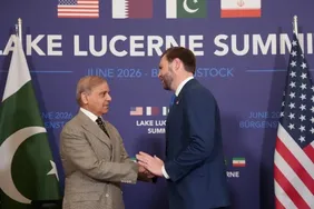 ویدیو/ دیدار شهباز شریف و عاصم منیر با جی‌دی‌ونس در سوئیس