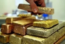هشدار تعزیرات به مسافران خروجی؛ خروج سکه و شمش طلا ممنوع است