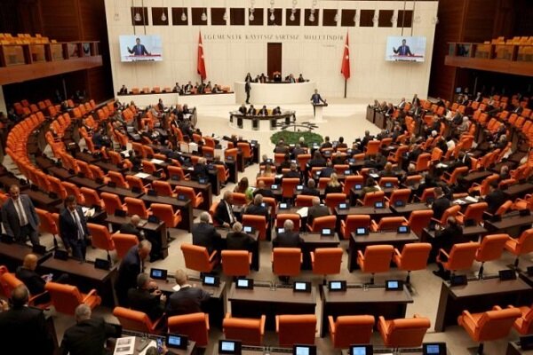 توافق مکه به پارلمان ترکیه می‌رود؛ مخالفان این توافق چه می‌گویند؟