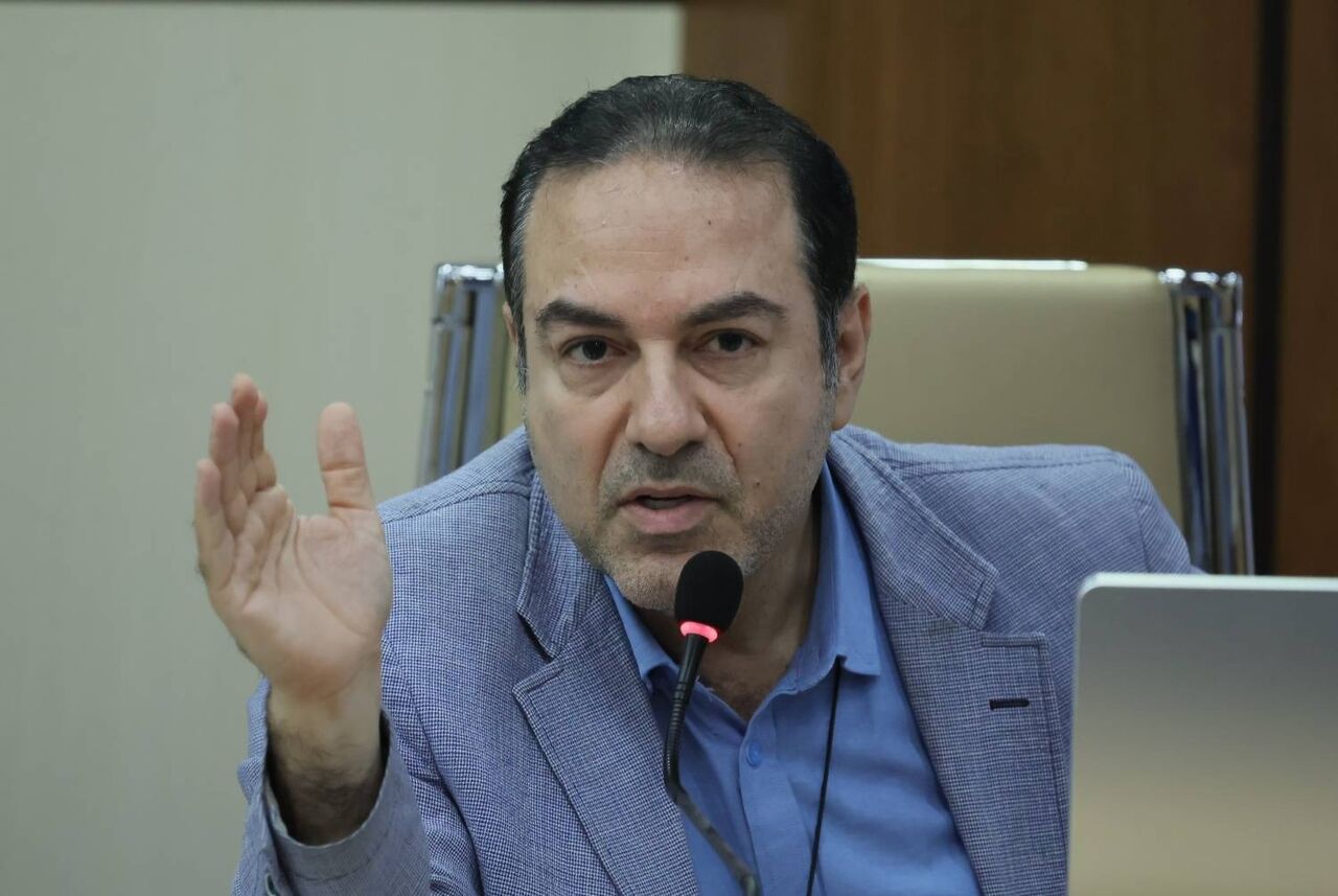 معاون وزیر بهداشت: نمیتوان پشت درهای بسته برای زنان نسخه نوشت | هیچ سیاست جمعیتی بدون توجه به زنان موفق نخواهد شد معاون وزیر بهداشت: نمیتوان پشت درهای بسته برای زنان نسخه نوشت | هیچ سیاست جمعیتی بدون توجه به زنان موفق نخواهد شد