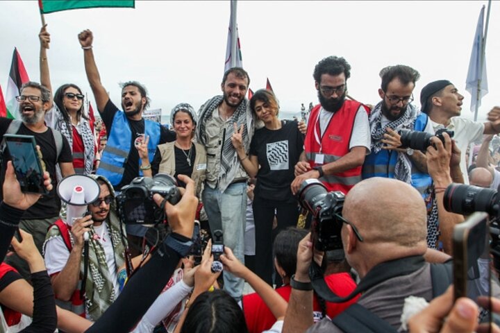 آغاز محاکمه ۳۵ مقام اسرائیلی در استانبول؛ شهادت فعالان ناوگان پایداری درباره ممانعت از ارسال شیرخشک به غزه آغاز محاکمه ۳۵ مقام اسرائیلی در استانبول؛ شهادت فعالان ناوگان پایداری درباره ممانعت از ارسال شیرخشک به غزه