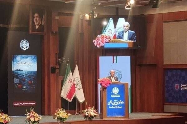  وزیر دادگستری: حمله به ایران یک جنایت بین‌المللی تحت عنوان تجاوز بود
