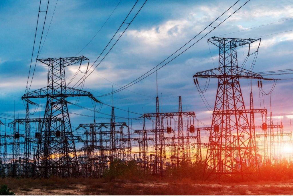 برخی خطوط برق کویت از مدار خارج شدند برخی خطوط برق کویت از مدار خارج شدند