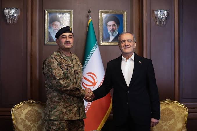 معاون دفتر پزشکیان: سفر فیلد مارشال عاصم منیر به ایران بسیار ثمربخش بود؛ نتایج آن بهزودی آشکار خواهد شد معاون دفتر پزشکیان: سفر فیلد مارشال عاصم منیر به ایران بسیار ثمربخش بود؛ نتایج آن بهزودی آشکار خواهد شد