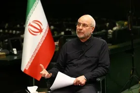 قالیباف: خیابان، محل میتینگ‌های انتخاباتی نیست | هر فردی که انسجام ملی کشور را تضعیف کند، خواسته یا ناخواسته در زمین دشمن بازی می‌کند | تنگه هرمز تا رفع محاصره و تحریم نفت باز نمی‌شود