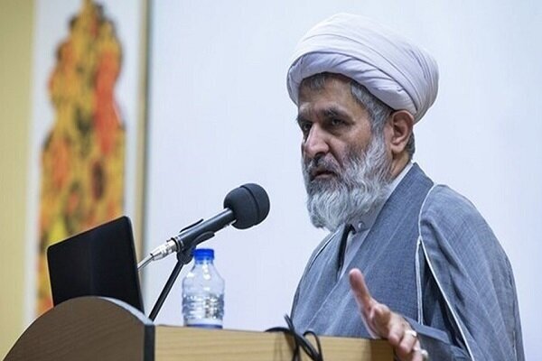 طائب،رئیس سازمان بسیج مستضعفین: پیش‌بینی شیوه پاسخ ایران برای آمریکا دشوار است