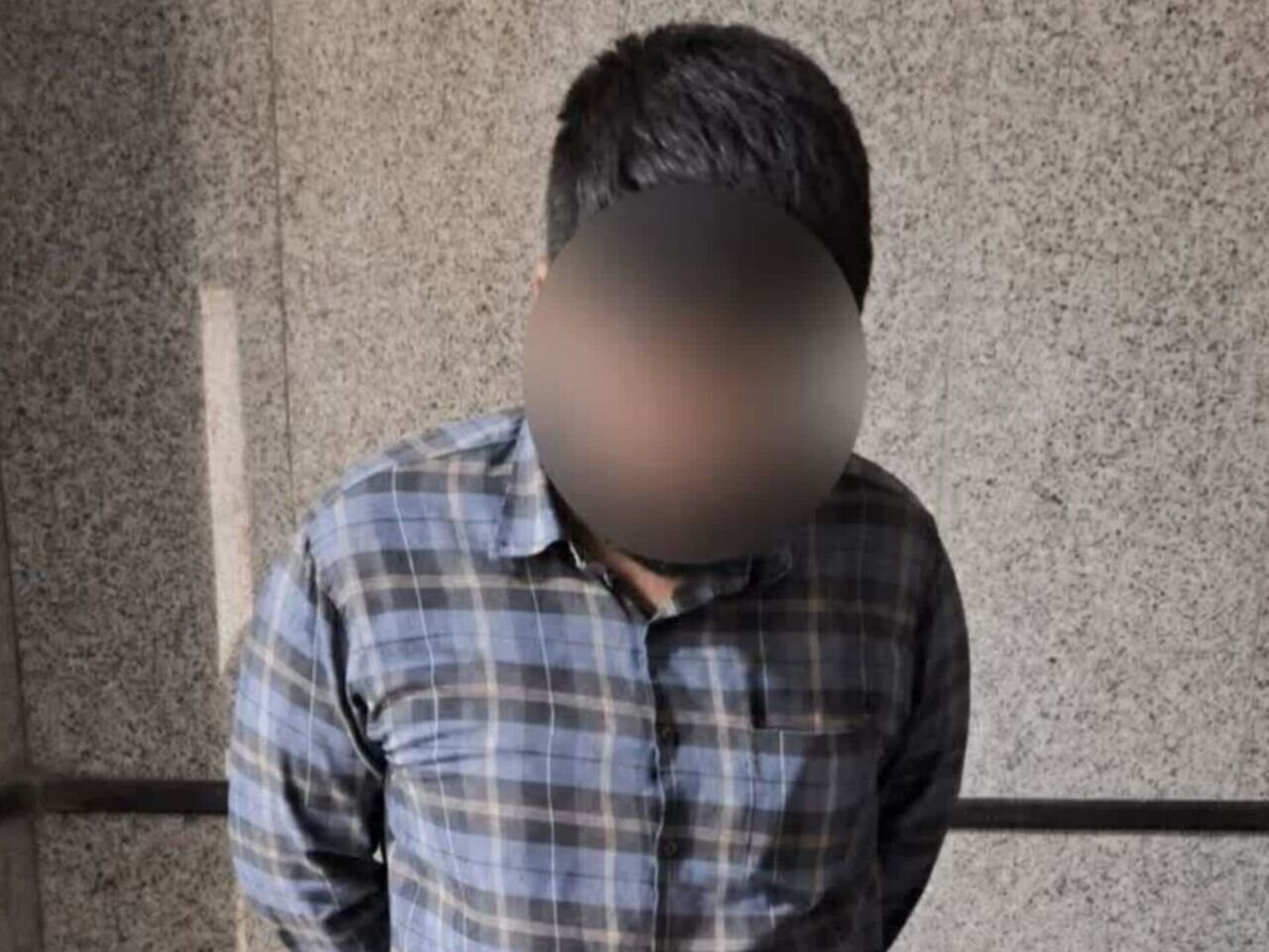اعتراف سارق سابقهدار به ۱۳ فقره سرقت خودرو و محتویات آن اعتراف سارق سابقهدار به ۱۳ فقره سرقت خودرو و محتویات آن