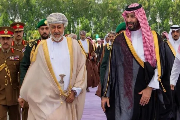 اکسیوس: عربستان اصلاحاتی را در پیشنهاد عمان و ایران درباره تنگه هرمز ارائه کرده اکسیوس: عربستان اصلاحاتی را در پیشنهاد عمان و ایران درباره تنگه هرمز ارائه کرده