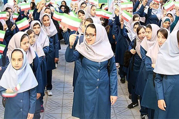 سخنگوی وزارت آموزش و پرورش: خرید لباس فرم جدید برای دانشآموزان اجباری نیست سخنگوی وزارت آموزش و پرورش: خرید لباس فرم جدید برای دانشآموزان اجباری نیست