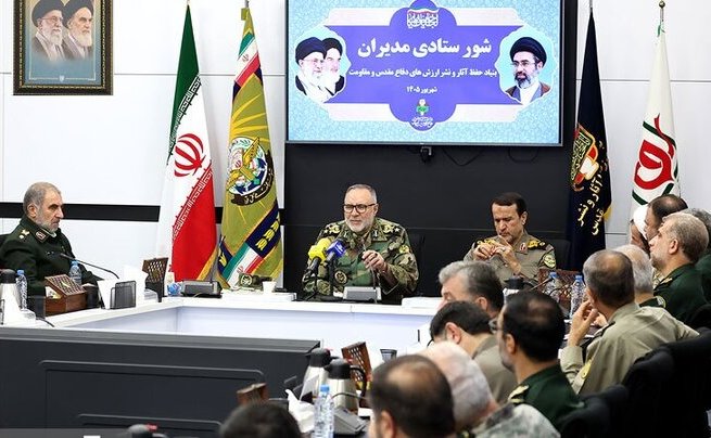 امیر سرتیپ حیدری: این پیروزی که ما در صحنه جنگ به دست آوردهایم، بر پنج ستون عظیم استوار است امیر سرتیپ حیدری: این پیروزی که ما در صحنه جنگ به دست آوردهایم، بر پنج ستون عظیم استوار است