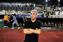 خطیبی از سرمربیگری فجر سپاسی برکنار شد