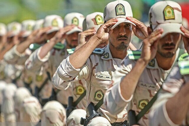 اعطاء وام تسهیلات اشتغال زایی به سربازان ماهر منقضی خدمت