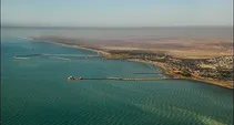 آلودگی نفتی در اطراف جزیره خارک؟ | سازمان محیط زیست واکنش نشان داد