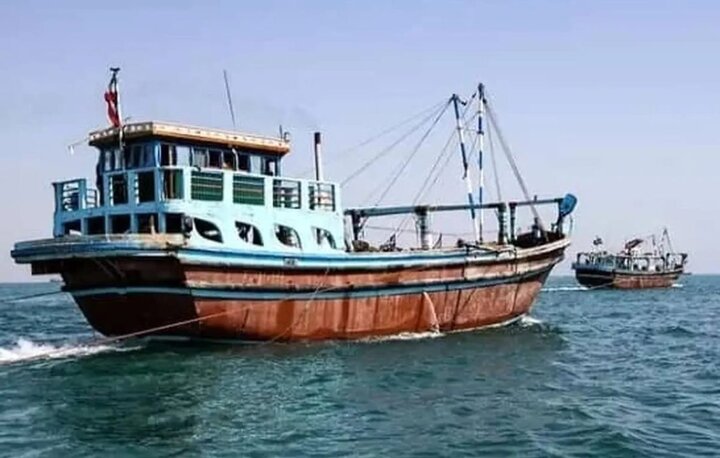 بازگشت ۱۰ صیاد هرمزگانی به کشور لغو شد بازگشت ۱۰ صیاد هرمزگانی به کشور لغو شد