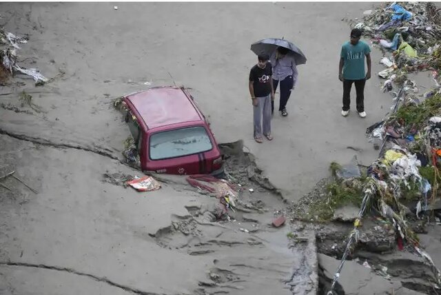 سیل در شمال هند ۶۲ کشته برجای گذاشت سیل در شمال هند ۶۲ کشته برجای گذاشت