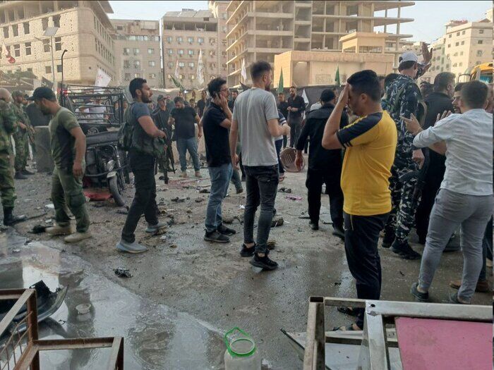 شنیده شدن صدای چند انفجار در نزدیکی محل اقامت مکرون در دمشق