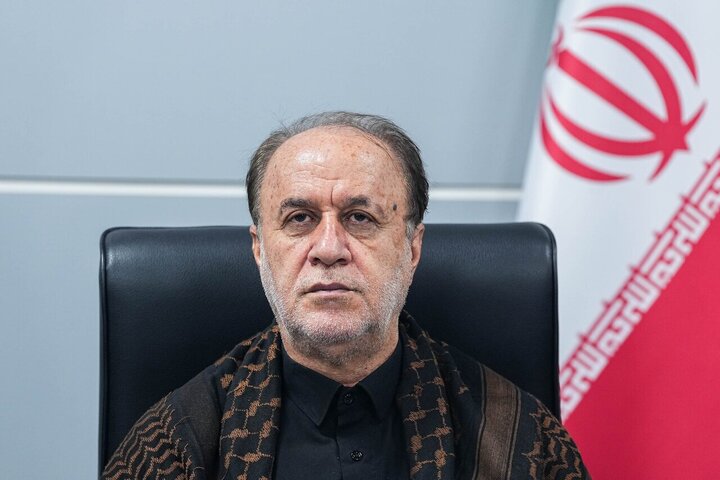 حاجیبابایی: هر کسی به اقتصاد ایران حمله کند، اقتصادش در منطقه هدف قرار میگیرد حاجیبابایی: هر کسی به اقتصاد ایران حمله کند، اقتصادش در منطقه هدف قرار میگیرد