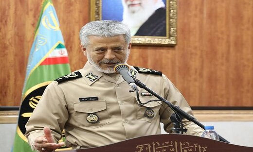 دریادار سیاری: در شرایط آتشبس میدان از جنگ سخت به جنگ نرم واگذار شده دریادار سیاری: در شرایط آتشبس میدان از جنگ سخت به جنگ نرم واگذار شده