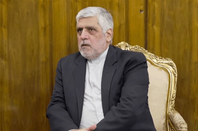 تمدید ۶ ماهه اقامت سفیر ایران در بیروت تمدید ۶ ماهه اقامت سفیر ایران در بیروت