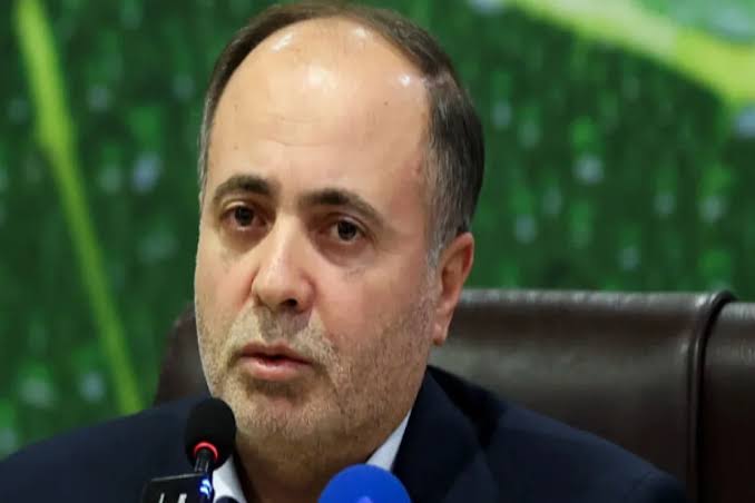 وزیر کشاورزی از احتمال افزایش قیمت مرغ خبر داد؛ نرخ نهایی هنوز مشخص نیست وزیر کشاورزی از احتمال افزایش قیمت مرغ خبر داد؛ نرخ نهایی هنوز مشخص نیست