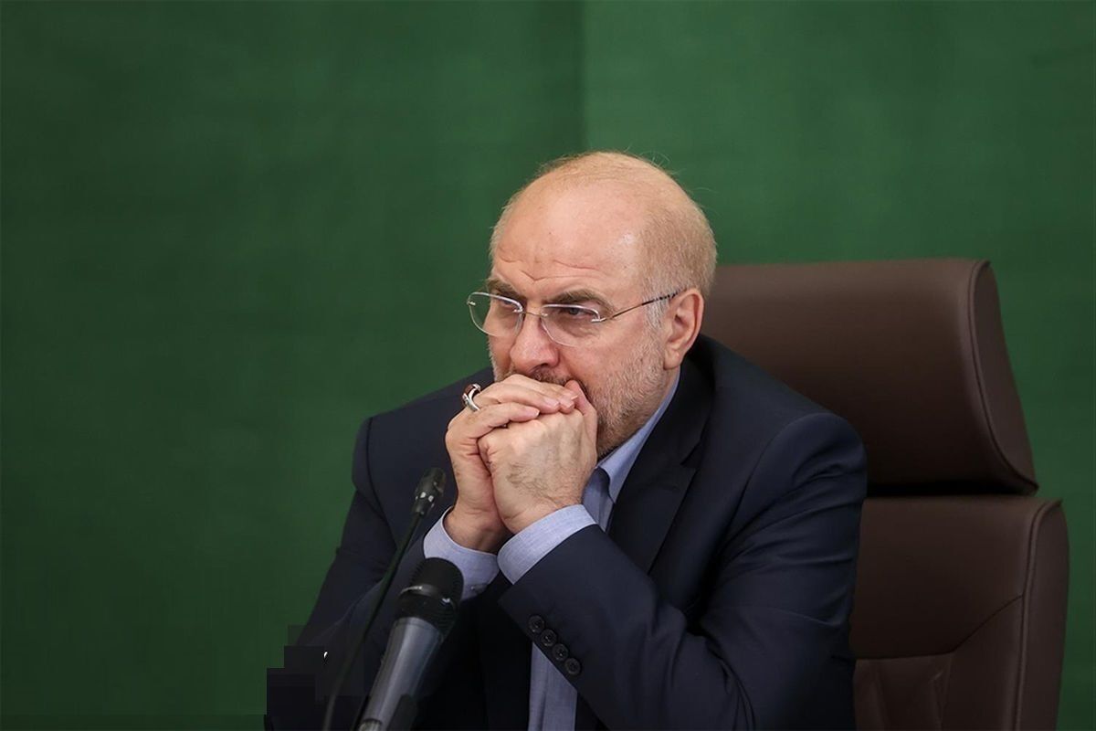 قالیباف: روز خبرنگار، تجلیل از انسانهایی است که مسئولیت روایت عزت یک ملت را بر عهده گرفتهاند قالیباف: روز خبرنگار، تجلیل از انسانهایی است که مسئولیت روایت عزت یک ملت را بر عهده گرفتهاند