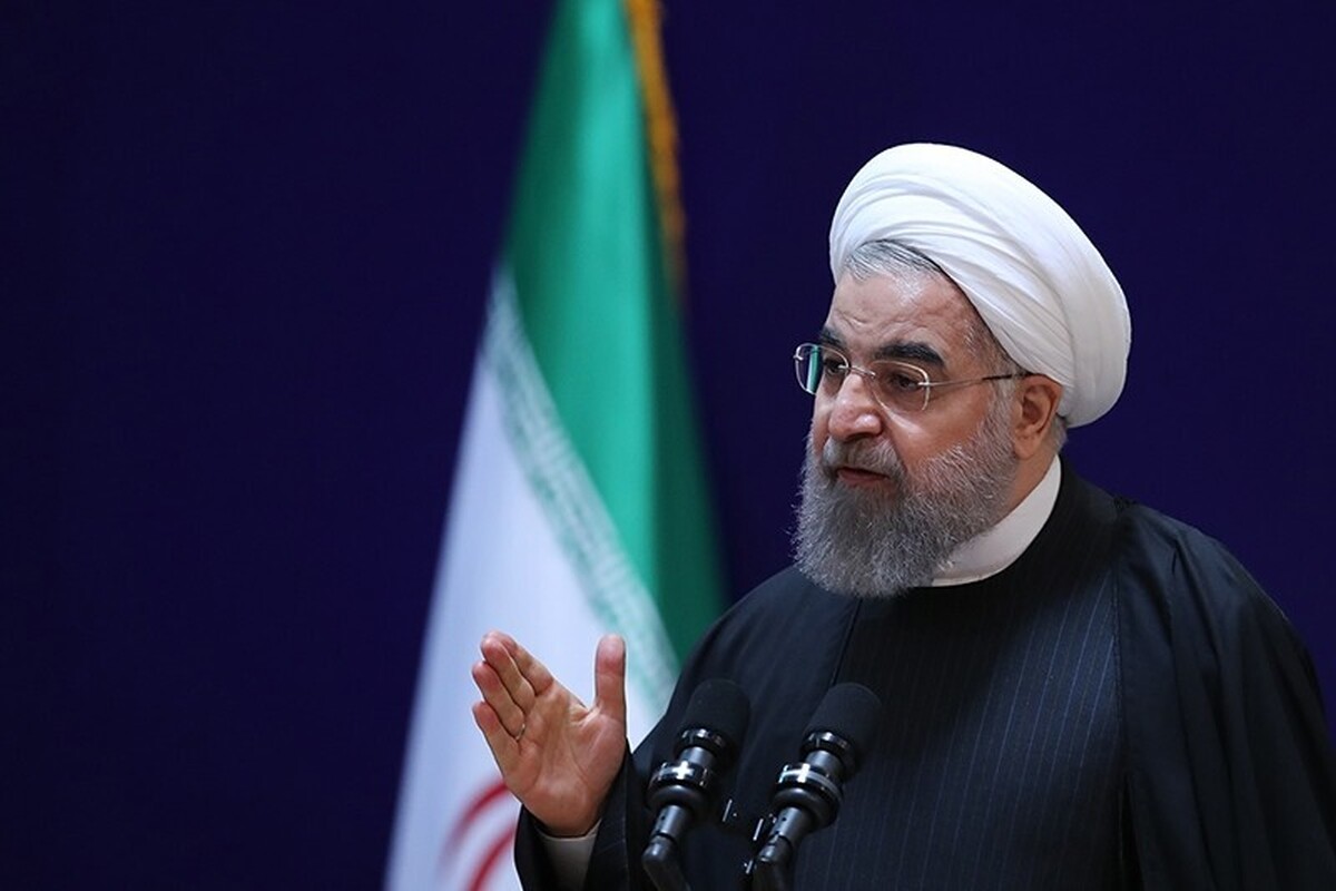 واکنش روحانی به تحریف سخنان اخیرش: اصلاً من نه کلمه رفراندوم را گفتم و نه کلمه همهپرسی را | اینکه جزو بدیهیات است که وقتی به ما تجاوز بشود، باید دفاع کنیم واکنش روحانی به تحریف سخنان اخیرش: اصلاً من نه کلمه رفراندوم را گفتم و نه کلمه همهپرسی را | اینکه جزو بدیهیات است که وقتی به ما تجاوز بشود، باید دفاع کنیم