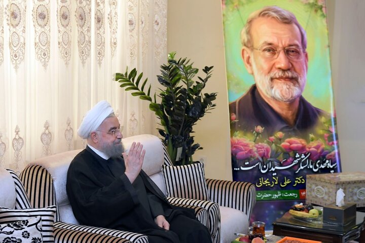 روحانی: شهید لاریجانی در دوره ریاستجمهوری برای من برادری و به کشور خدمت بزرگی کرد روحانی: شهید لاریجانی در دوره ریاستجمهوری برای من برادری و به کشور خدمت بزرگی کرد